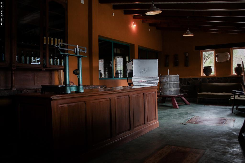 Miraluna Bodega Boutique Cachi Exterior photo